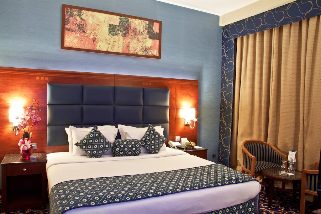 Ramee Rose Hotel Manama Exterior photo